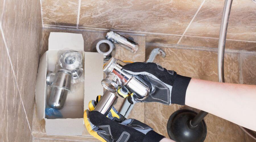 Expert Emergency Roof Repairs services in Garwood, TX